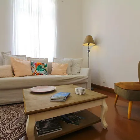 Luxurious Apt In The ♥ Of Tínos