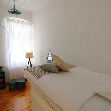 Luxurious Apt In The ♥ Of *